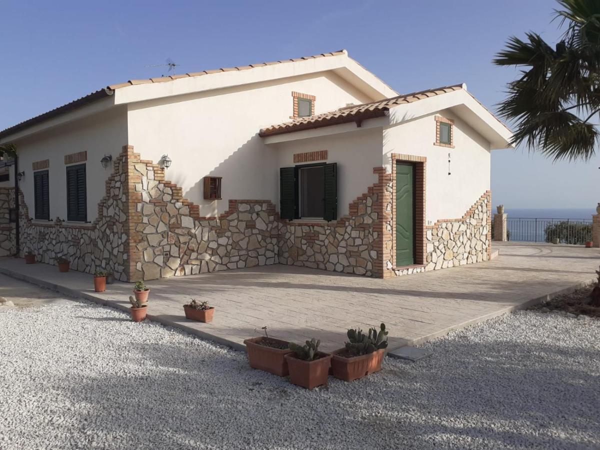 Il Casale Di Bovo Marina Vila Montallegro Exterior foto